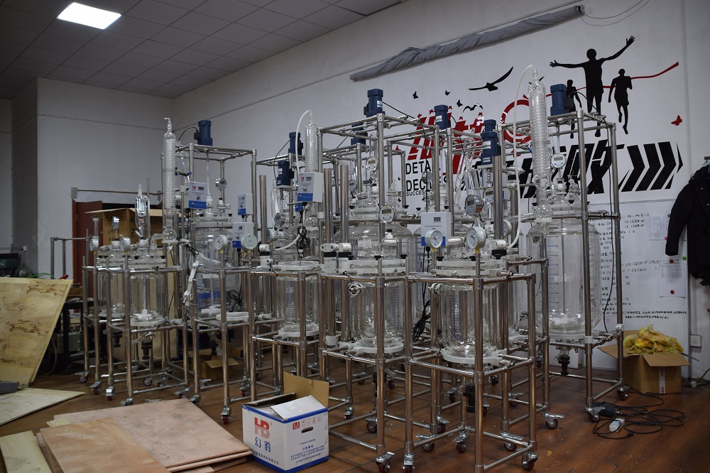 定制旋轉(zhuǎn)蒸發(fā)儀-四川超信化學(xué)